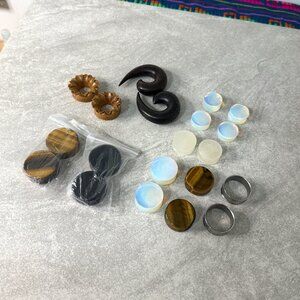 Mixed Lot of Plugs 11/16” to 1 3/8” Guage Stone/Wood/Tunnel Alt Jewelry Lobes